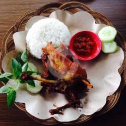 Paket Nasi Bebek Goreng