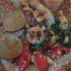 Seblak Ceker Bakso Makaroni