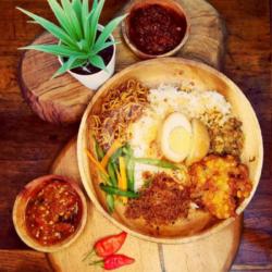 Nasi Telor Kecap