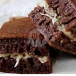 Keju Susu (brownies)