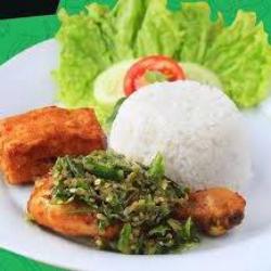 Nasi Ayam Paha  Lombok Idjo