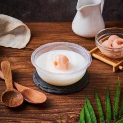 Almond Lychee Pudding