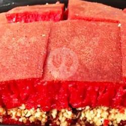 Red Keju Kacang Coklat