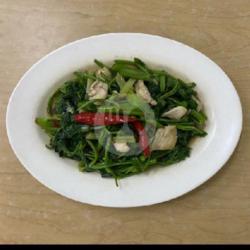 Ayam Cah Kangkung