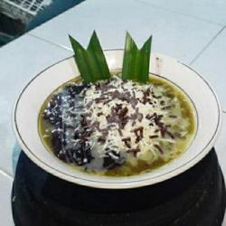 Bubur Kacang Hiajau Ketan Hitam Keju Susu Mesis Santan