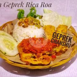 Ayam Geprek Rica Roa   Nasi