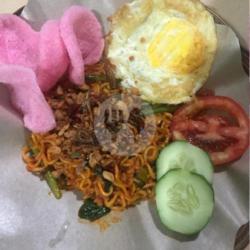 Mie Goreng Rasa Ayam Keprek