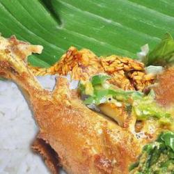 Ayam Pejantan Goreng Lombok Ijo