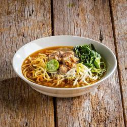 Mie Kangkung