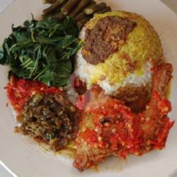 Nasi Ayam Balado