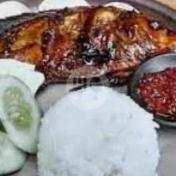 Nila Bakar Madu Komplit