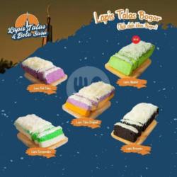 Paket Kue Lapis ( 3 Box Lapis Talas Bogor )