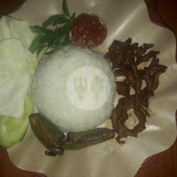 Lalapan Usus Goreng   Nasi