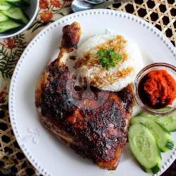 Paket Ayam Bakar Rica Jumbo Rica   Nasi Gratis Tempe Tahu