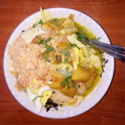 Nasi Soto Ayam Campur   Es Teh / Teh Hangat