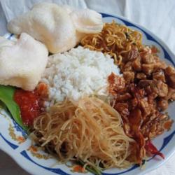 Nasi Uduk Putih (sarapan Pagi)