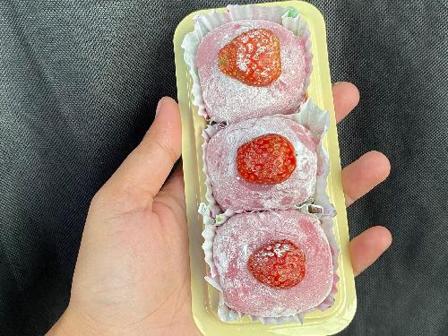 MOCHI KUYY x DIMSUM MENTAI BY ROAL, Indomaret tentara pelajar
