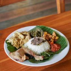 Nasi Kapau Ayam Pop