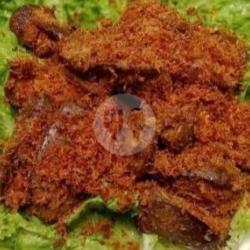 Ati Ampela Goreng Serundeng Sambal Lalap