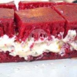 Kacang Tiramisu (red Velvet)