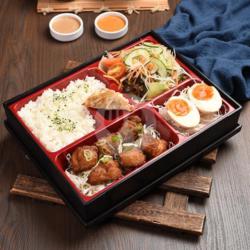 Bento Premium Chicken Karage Salad