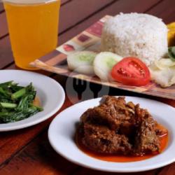 Nasi   Dangkot Bebek  Tempe Tahu  Minuman