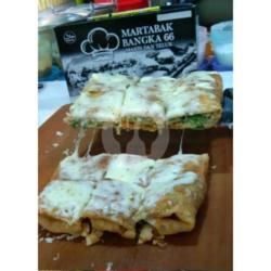 Martabak Telur Ayam Biasa Mozzarella Daging Ayam