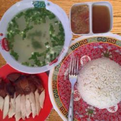 Nasi Tim Ayam Hainan Reguler / Hainanese Chicken Steam Rice