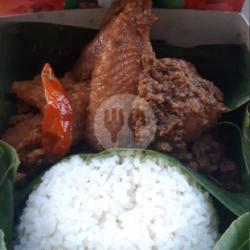 Nasi Gudeg Krecek Sayap