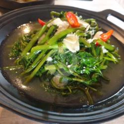 Kangkung Tumis Bawang Putih