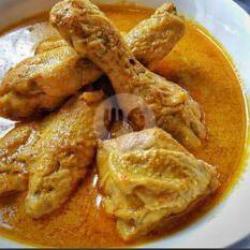 Gulai Ayam Plus Sayuran