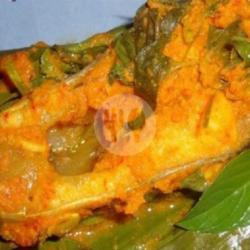 Brengkes Patin Tempoyak Komplit