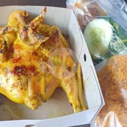 Promo Ayam Imut, Ayam Potong Utuh Panggang Kremes