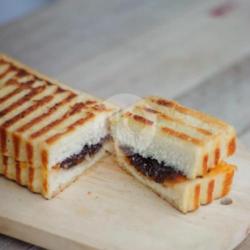 Roti Bakar Nanas Coklat   Nanas Coklat (l)