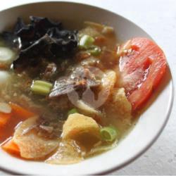 Sop Kimlo Ayam Komplit