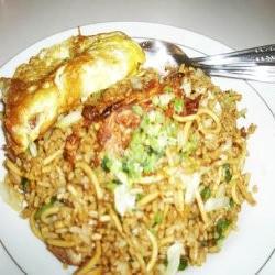 Nasi Goreng Mawut Telor Dadar