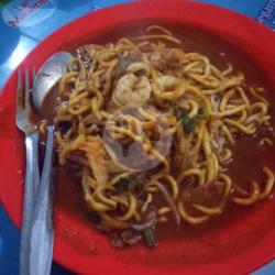 Mie Aceh Basah Cumi Daging Sapi