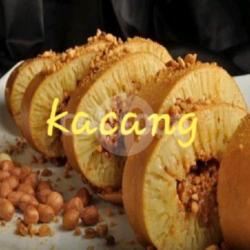 Martabak Classic Gulung Kacang