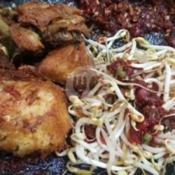 Paket Nasi Ayam Pecak Tauge