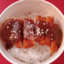 Chicken Katsu With Saus Richeese