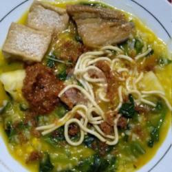 Midal ( Bubur Manado Mie )