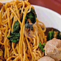 Mie Yamin Pedas Ayam Jamur Spesial