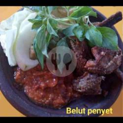 Nasi Belut Penyet   Teh Hangat/dingin