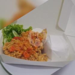 Nasi Ayam Geprek Free Air Mineral