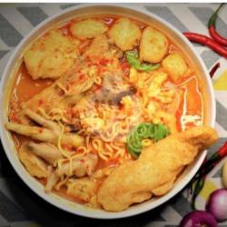 Ceker Tulang Mie Krupuk Cuanki Dan Telor