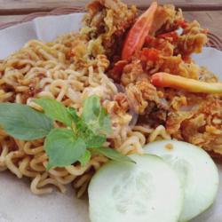 Indomi Goreng   Ayam Geprek