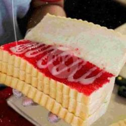 Roti Bakar Selai Strawberry Keju Susu