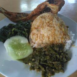 Nasi   Lele   Sayur   Sambal Ijo