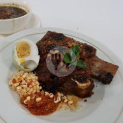 Nasi Rawon Iga Bakar