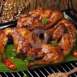 Ayam Bakar Bekakak Madu Utuh